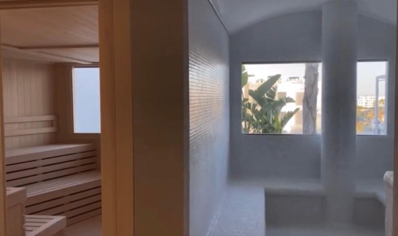 Luxury Apartment Juliano - The View Fuengirola Kültér fotó